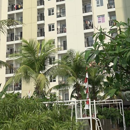 Apartment Cinere Resort Just Sleep & Cozy Depok Eksteriør billede