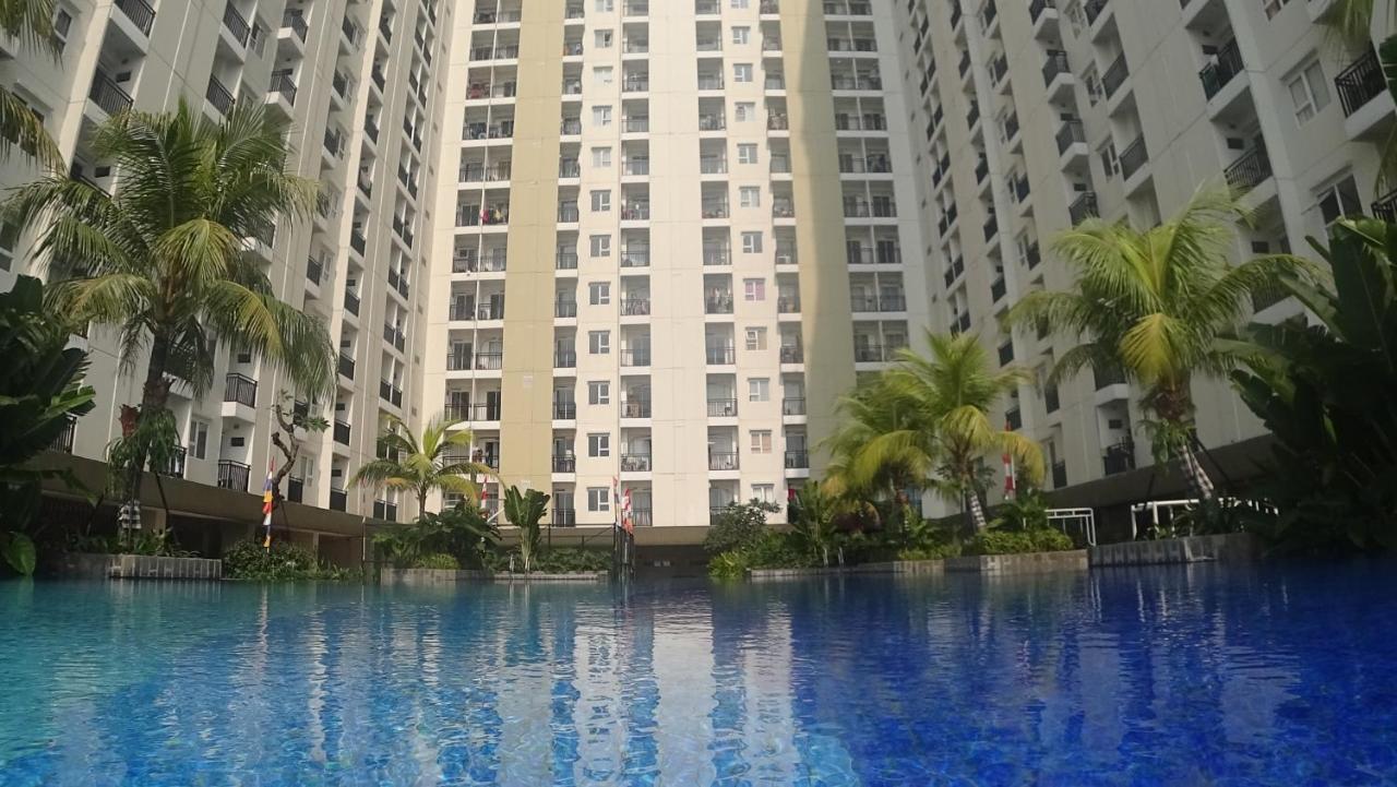 Apartment Cinere Resort Just Sleep & Cozy Depok Eksteriør billede